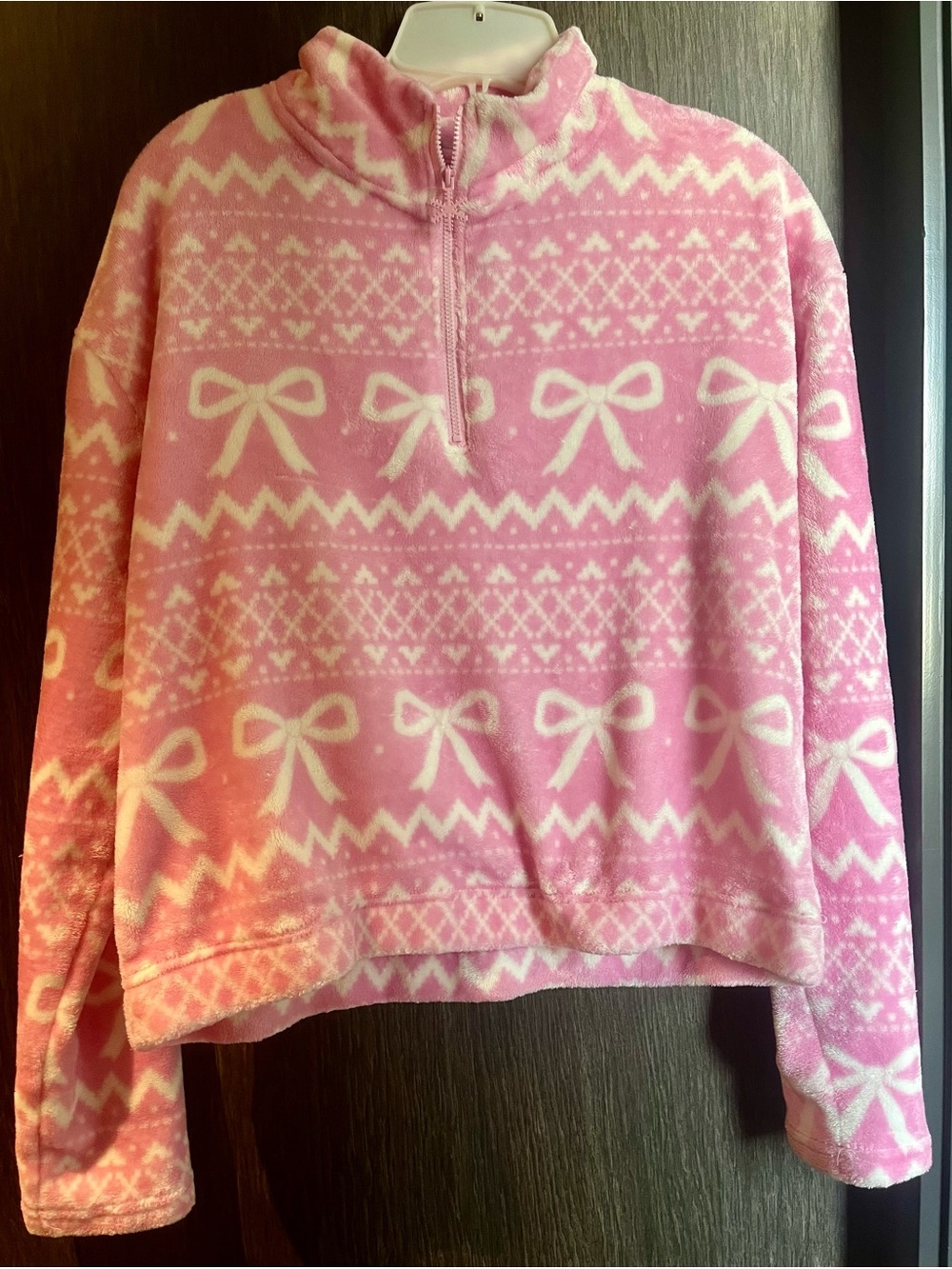 No Boundaries, size 12/14 (kids) Pink Bow-Print Half-Zip Fleece Sweater